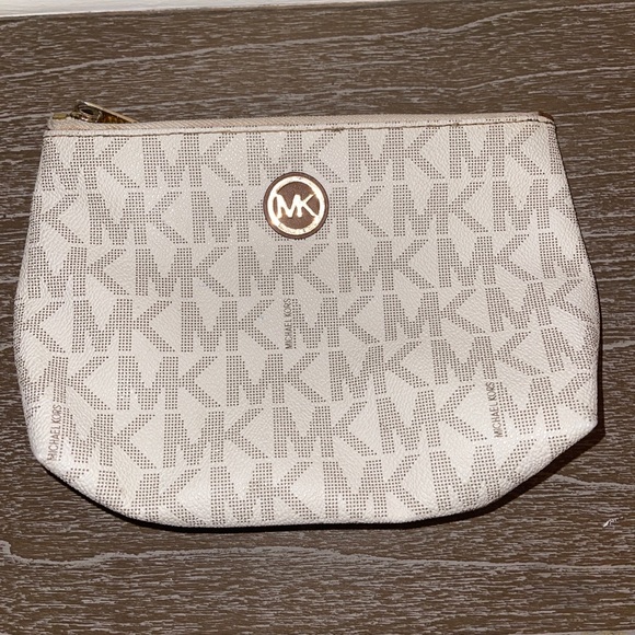 Michael Kors Handbags - Michael Kors Makeup Pouch.